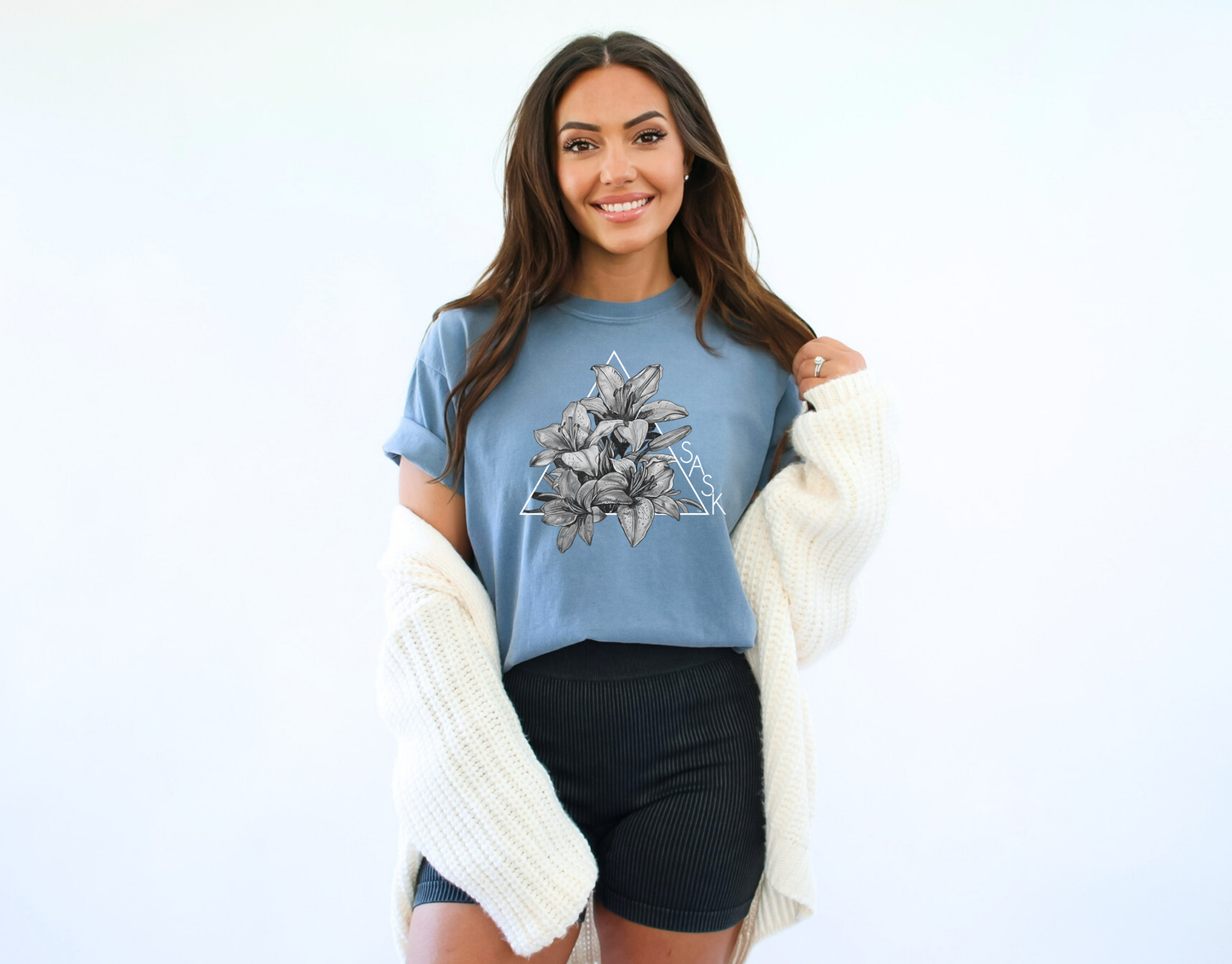 Lily Triangle B/W Unisex T-shirt | Prairie Clothing