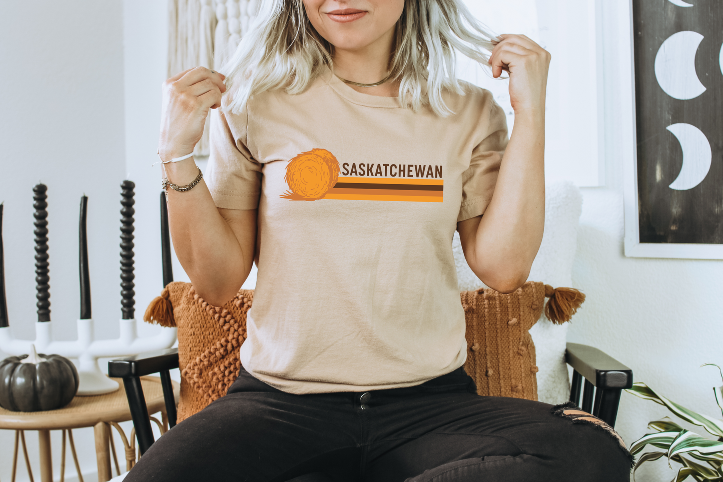 Saskatchewan Retro 70s Unisex T-shirt | Saskatchewan Clothing | Prairie Clothing